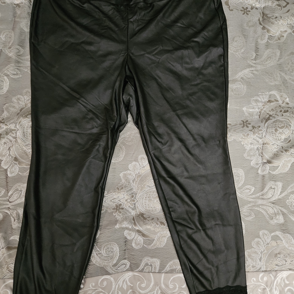 Torrid Faux Leather Lace Design Leggings 3